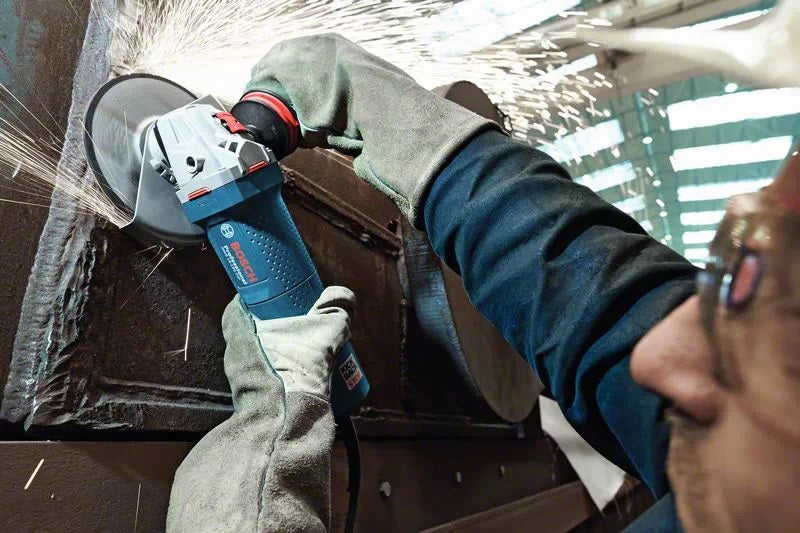 Bosch Professional | Angle Grinder GWS 15-150 CIP