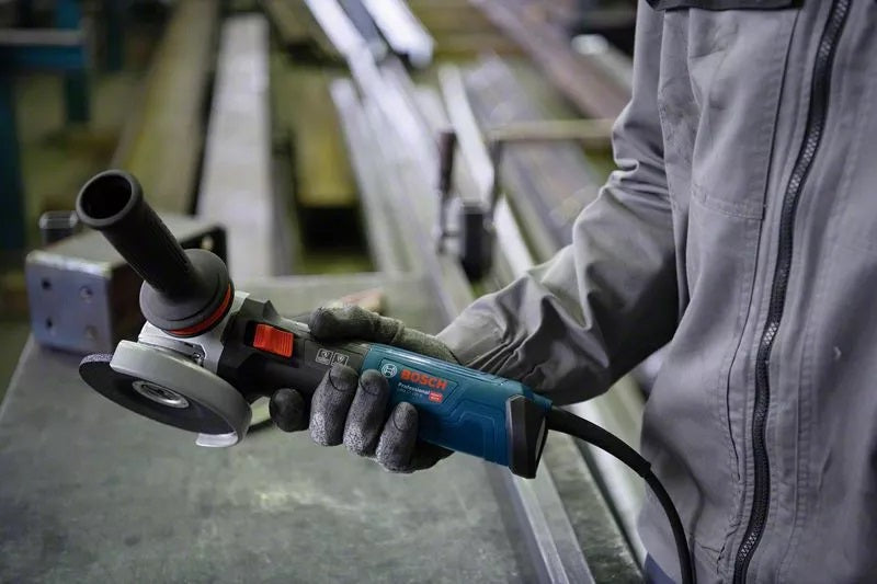 Bosch Professional | Angle Grinder GWS 17-125 S