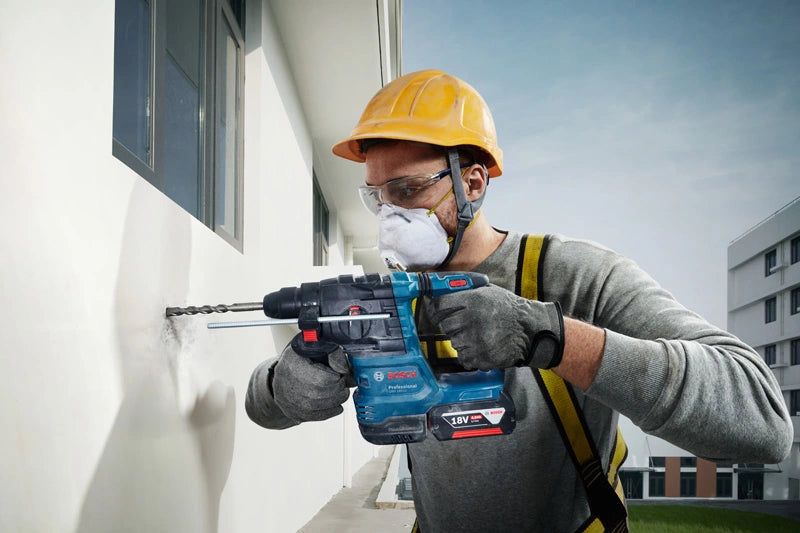 Bosch Professional | Cordless Rotary Hammer Drill GBH 185-Li Solo