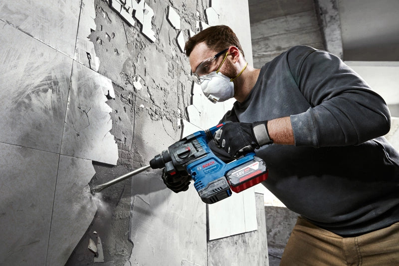 Bosch Professional | Cordless Rotary Hammer Drill GBH 185-Li Solo