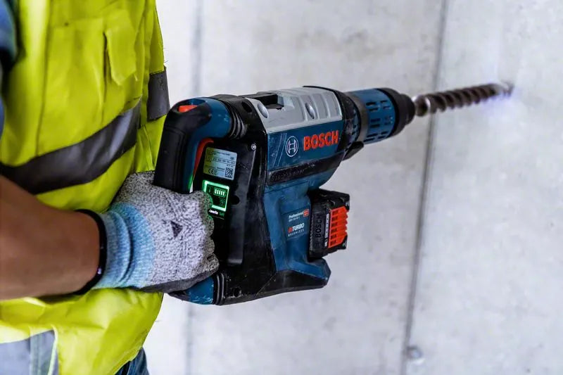 Bosch Professional | Cordless Rotary Hammer GBH 18V-45 C