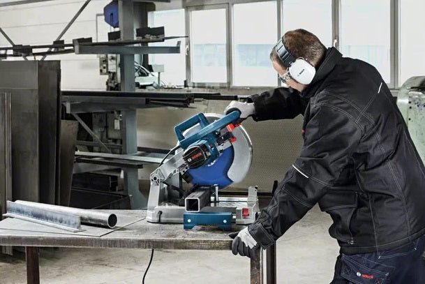 Bosch Professional | Cut-Off Saw GCD 12 JL