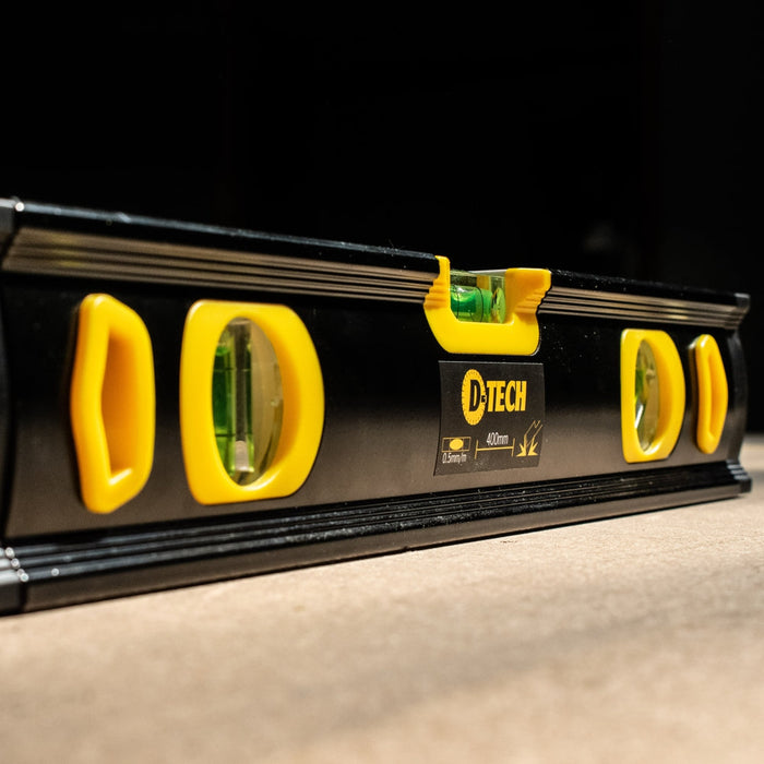 D-Tech | Spirit Level Beam 600mm X 1.6mm 3 X Vial 0.5mm Accur. Alum.