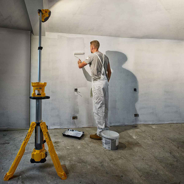 DeWalt | Light 18V LED Tripod