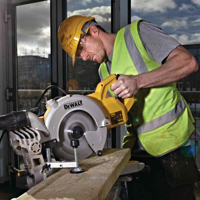 DeWalt | Mitre Saw Sliding 250mm with XPS