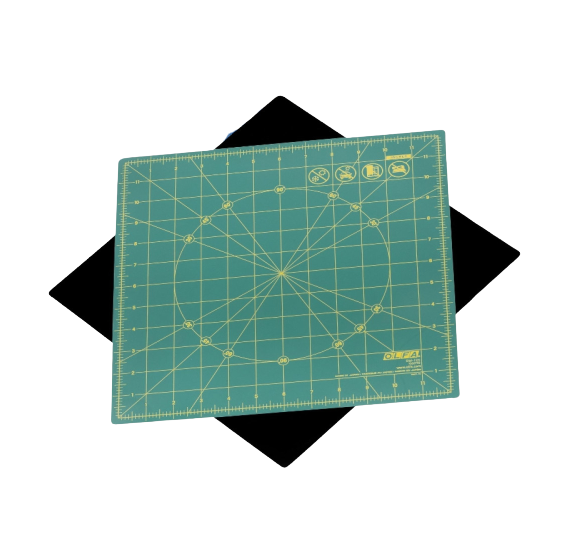 Olfa | Rotating Mat Imperial Grid 12X12" (300X300mm)